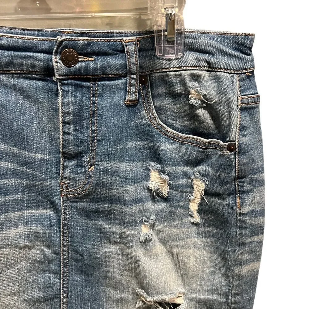 Mossimo Supply Co medium‎ wash distressed denim mini skirt size 8